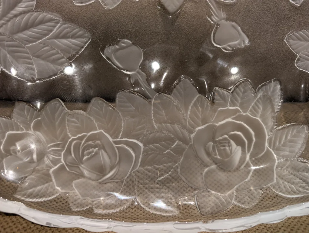 Embossed Glass Platter image indicator(2)