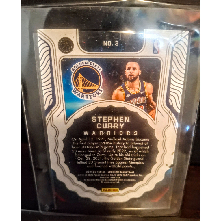 Obsidian Stephen Curry Electric Etch Green Flood Supernova Card - photo 2