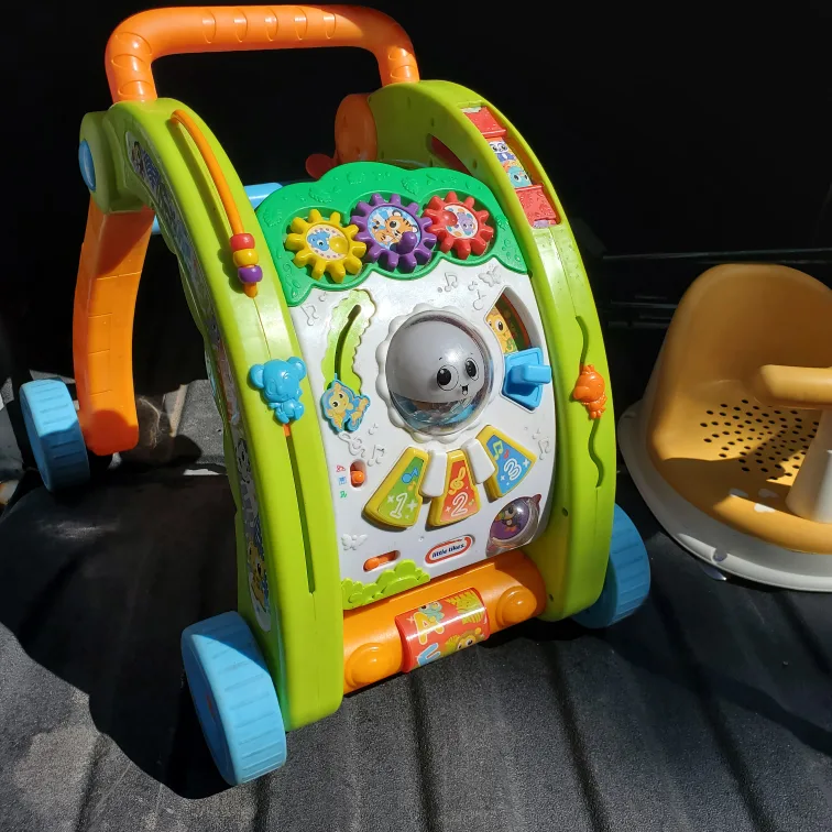 Little Tikes Light 'n Go Walker