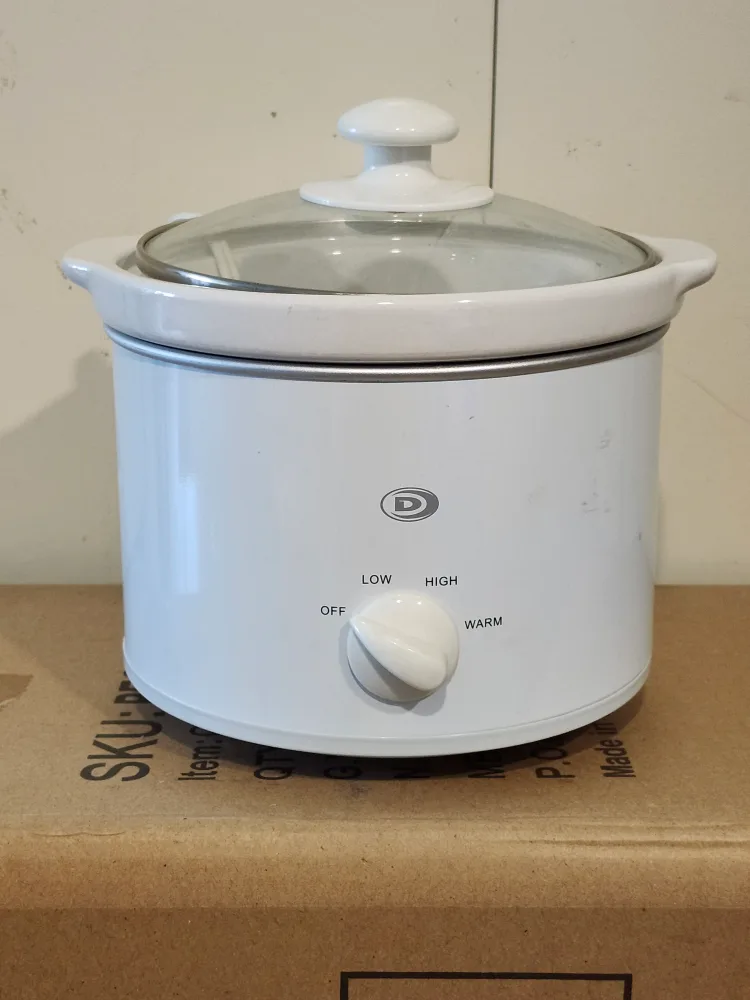 White Crock Pot Slow Cooker thumbnail