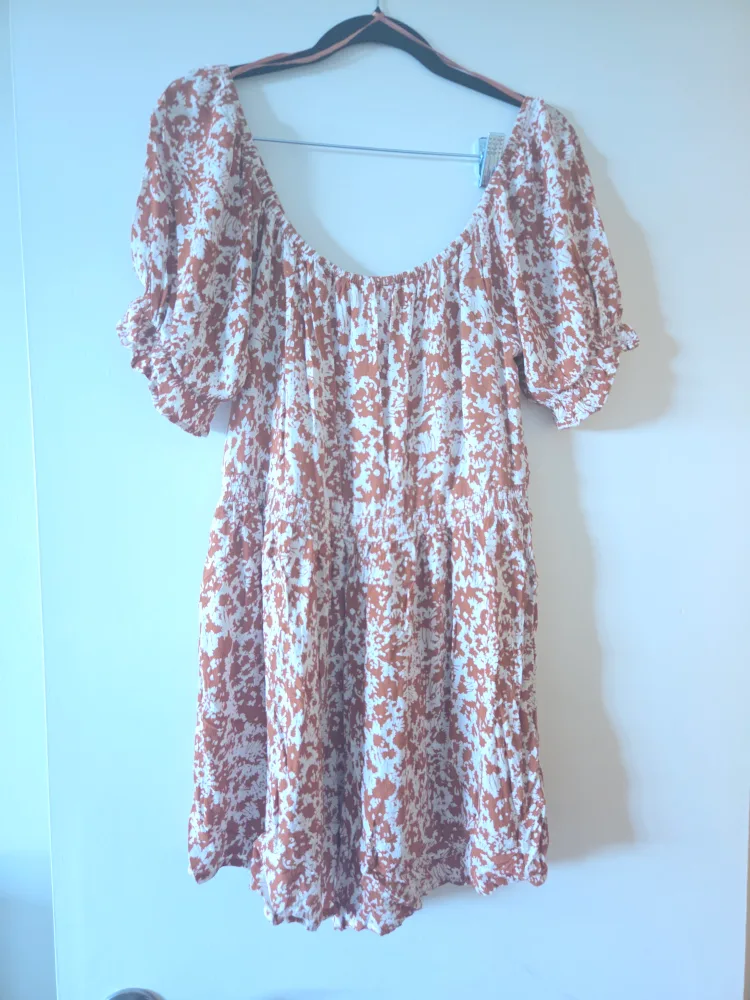 Floral Print Romper - Short Sleeve image indicator(5)