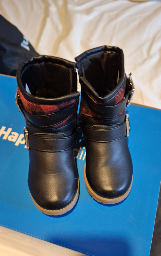 Stepping Stones Black Boots - Size 5 - photo 2
