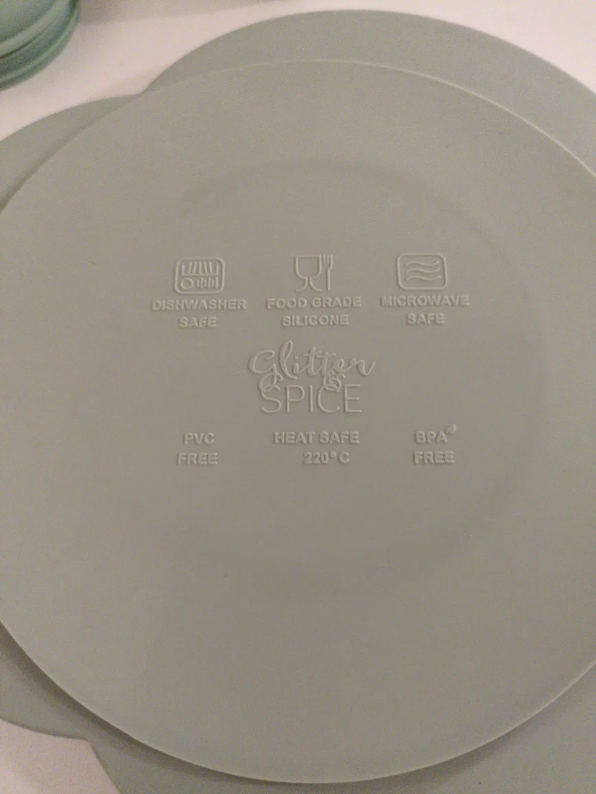 Silicone Eating Set - cup, Bib, Suction Plate & Spoons image indicator(4)