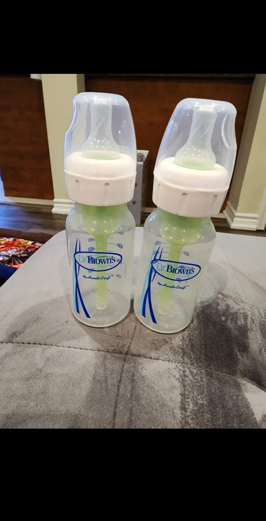 Dr. Brown's Baby Bottles - 2 Pack thumbnail