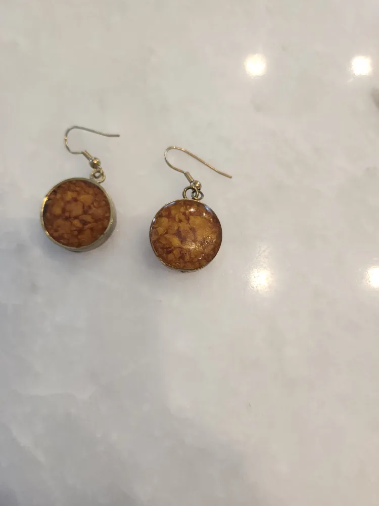 Round Dangle Earrings with Floral Box image indicator(2)