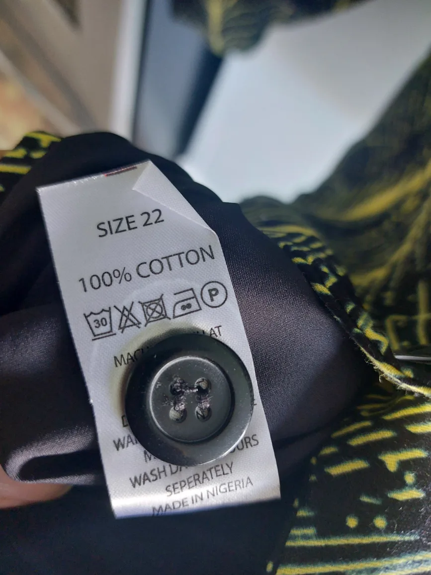 Last chance-BN Grass Fields African Print Blazer - UK Size 22 image indicator(3)