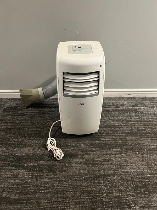 Arctic King Portable Air Conditioner - photo 2