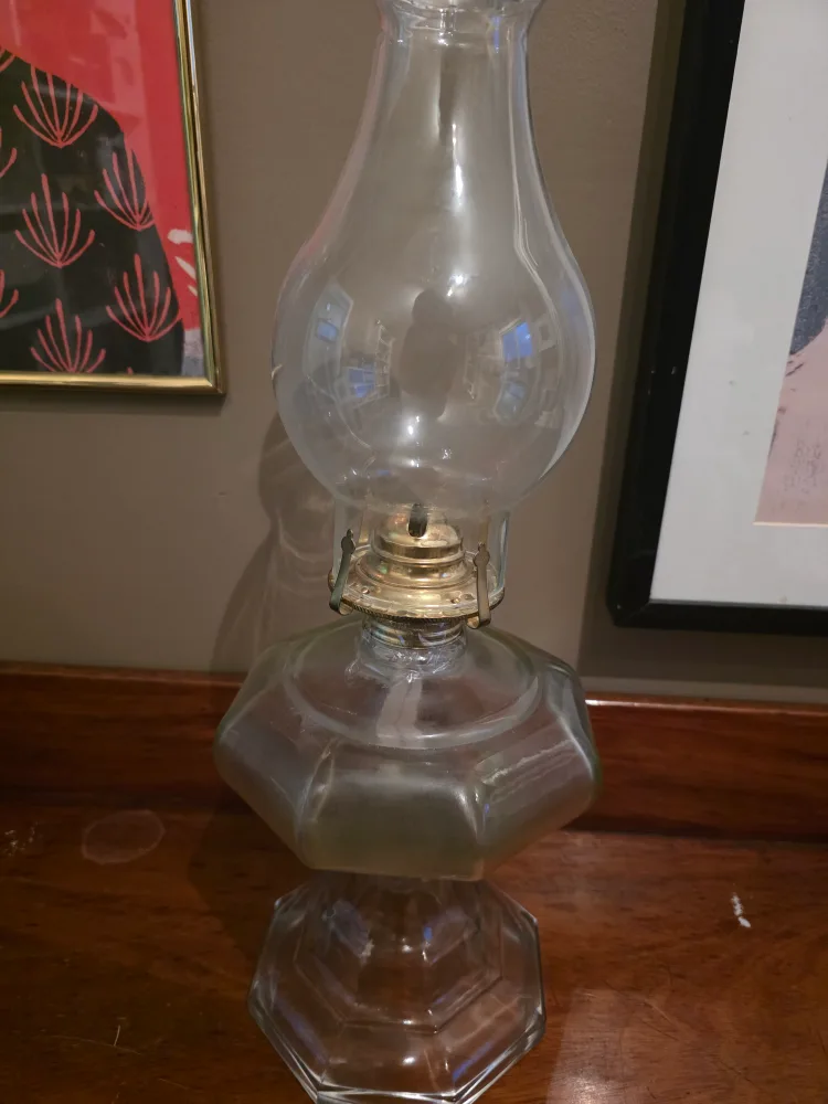 Vintage Glass Oil Lamp image indicator(2)