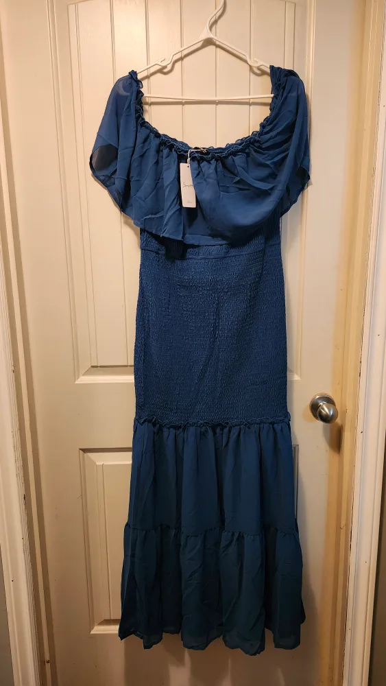 SimpLee XXL Blue Off-Shoulder Maxi Dress - New image indicator(4)