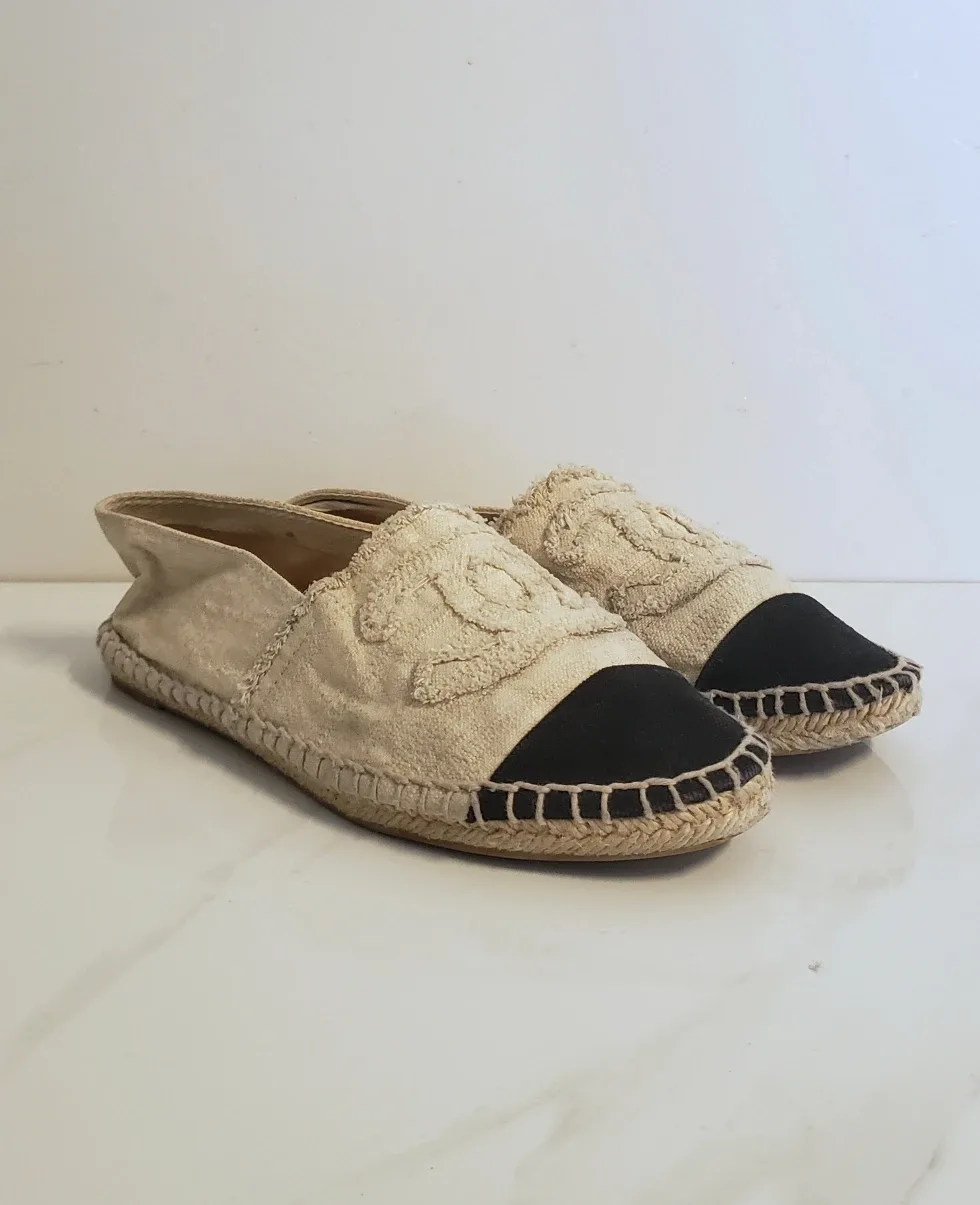 Chanel Espadrilles - Size 36 thumbnail