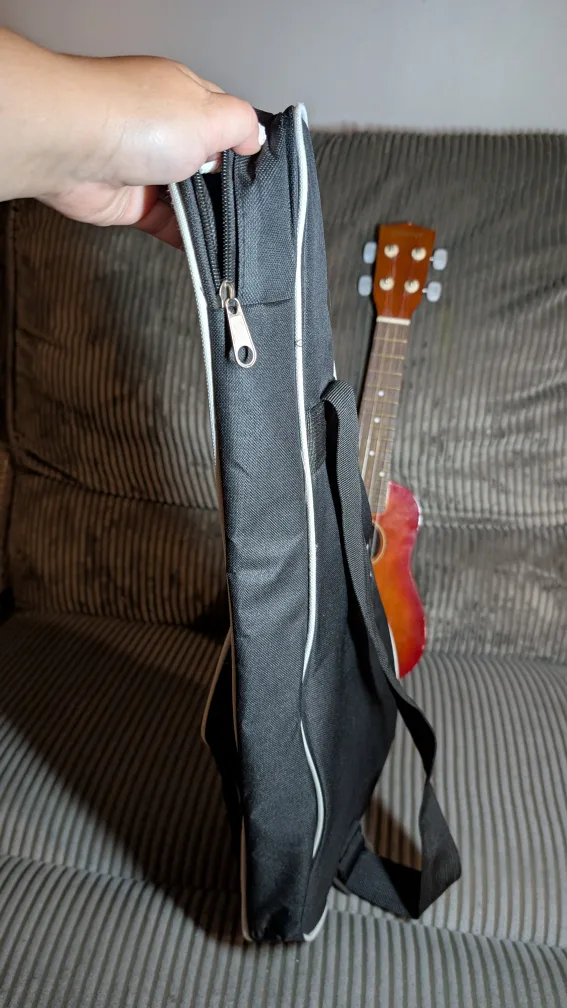 Amazing Denver Ukulele with Sunny Ukulele Case 🌺🏝️🎶 image indicator(2)