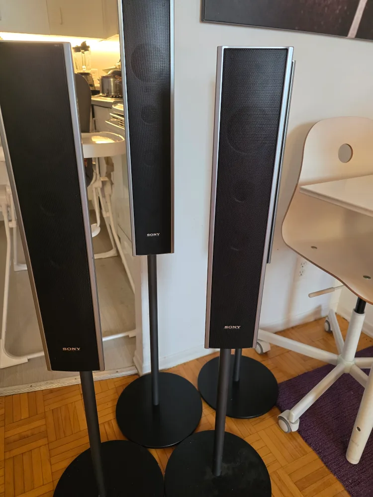 Sony Floor Standing Speakers - Set of 4