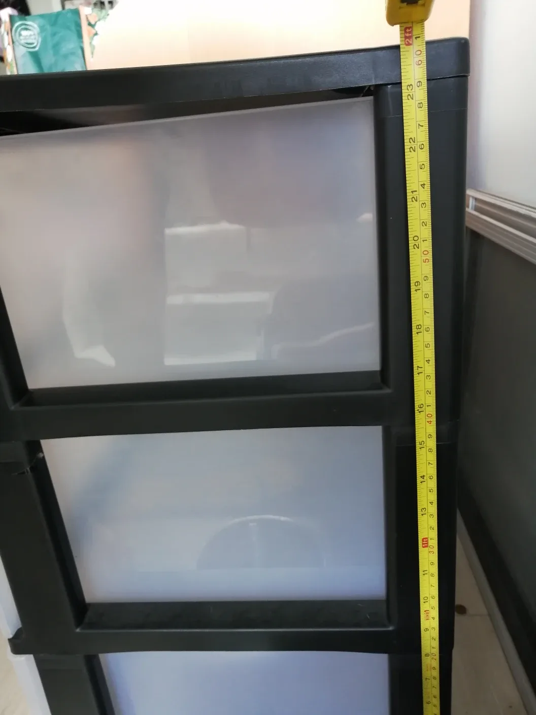 Sterilite 3-Drawer Wide Weave Tower image indicator(6)