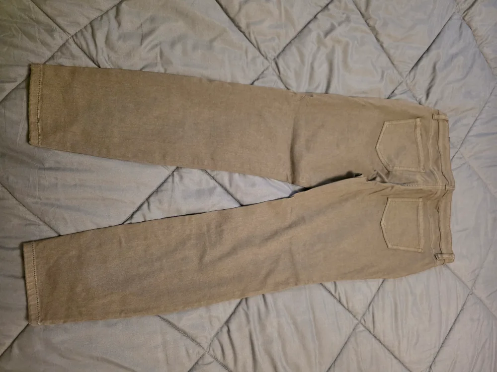 Buffalo David Bitton Aubrey Jeans, Size 6/28 image indicator(2)