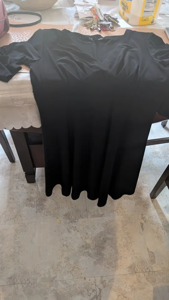 Black Dress thumbnail