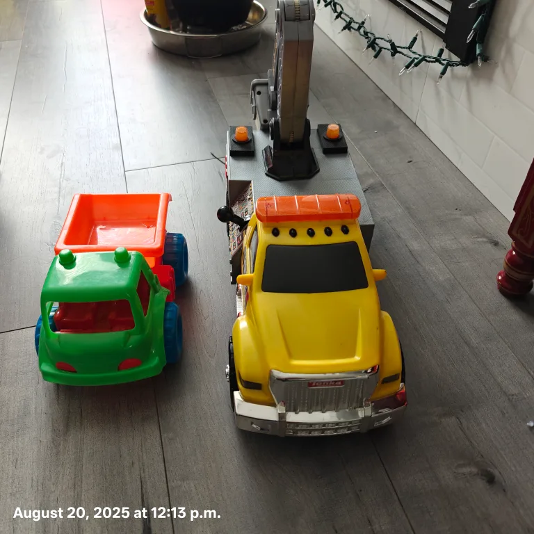 Tonka & Unbranded Toy Trucks thumbnail