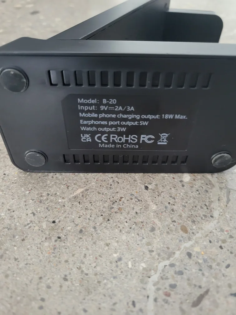 3-in-1 Wireless Charging Station B-20 image indicator(4)