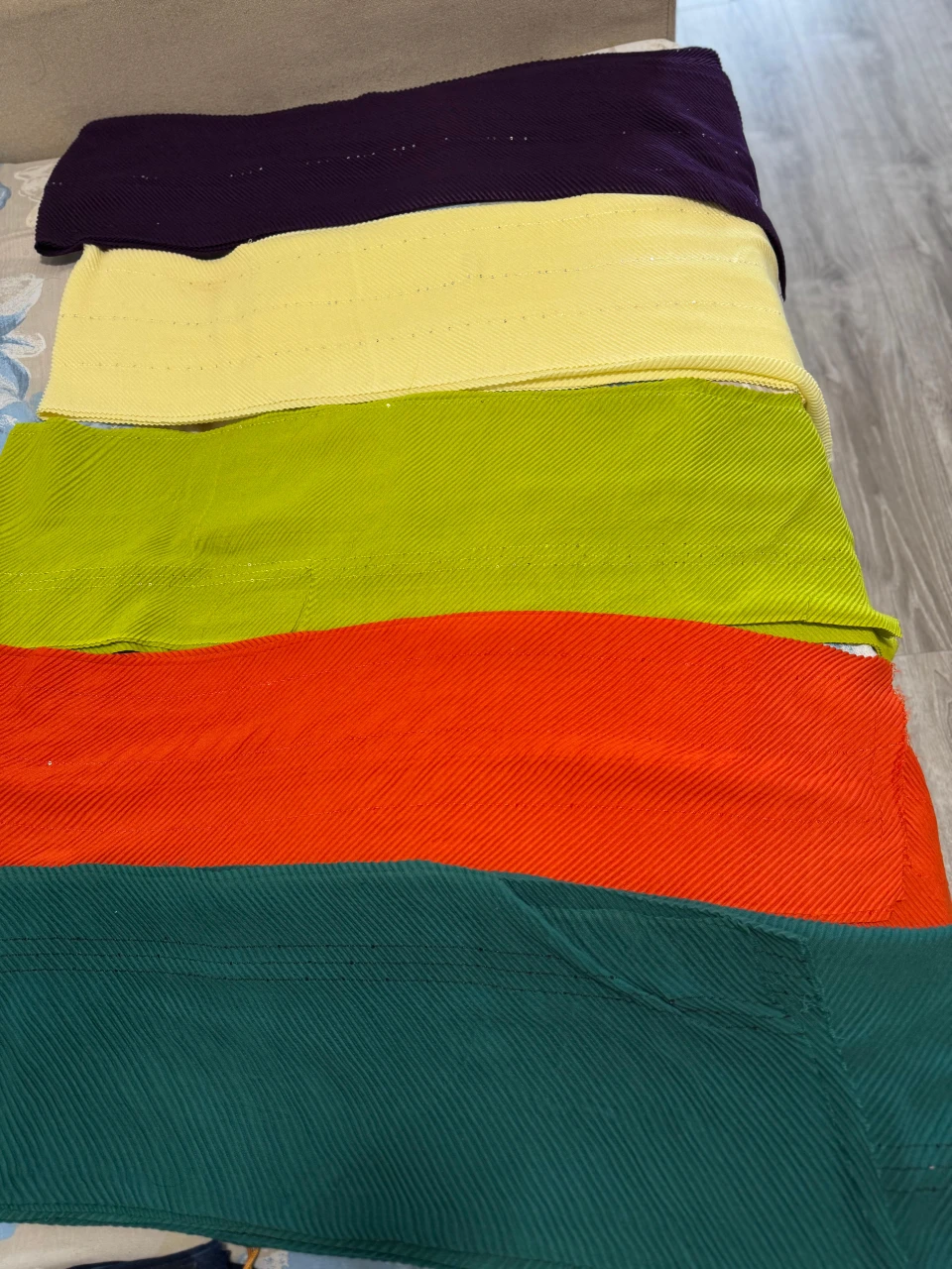 Pleated Scarves - Assorted Colours - photo 5