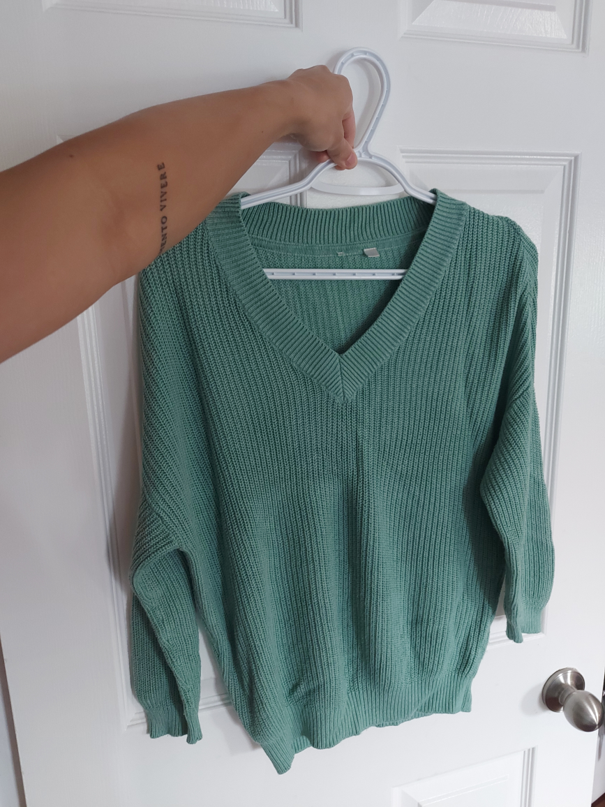 Simon's drop shoulder V-neck knit sweater, pale green - photo 4