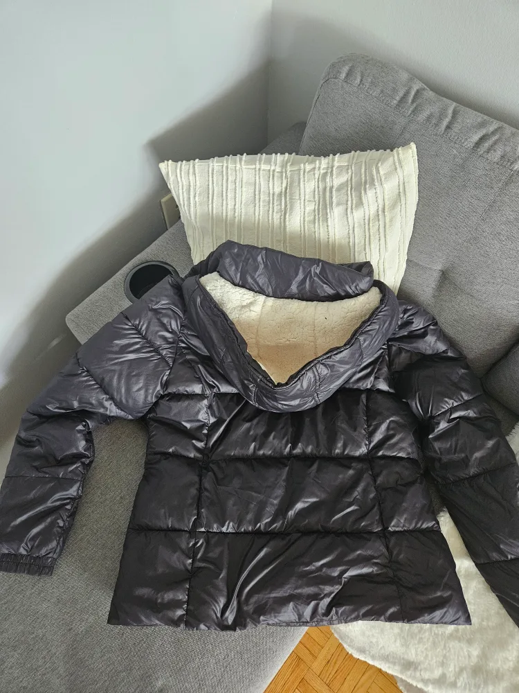 New Ardene Black Puffer Jacket - Size L image indicator(6)