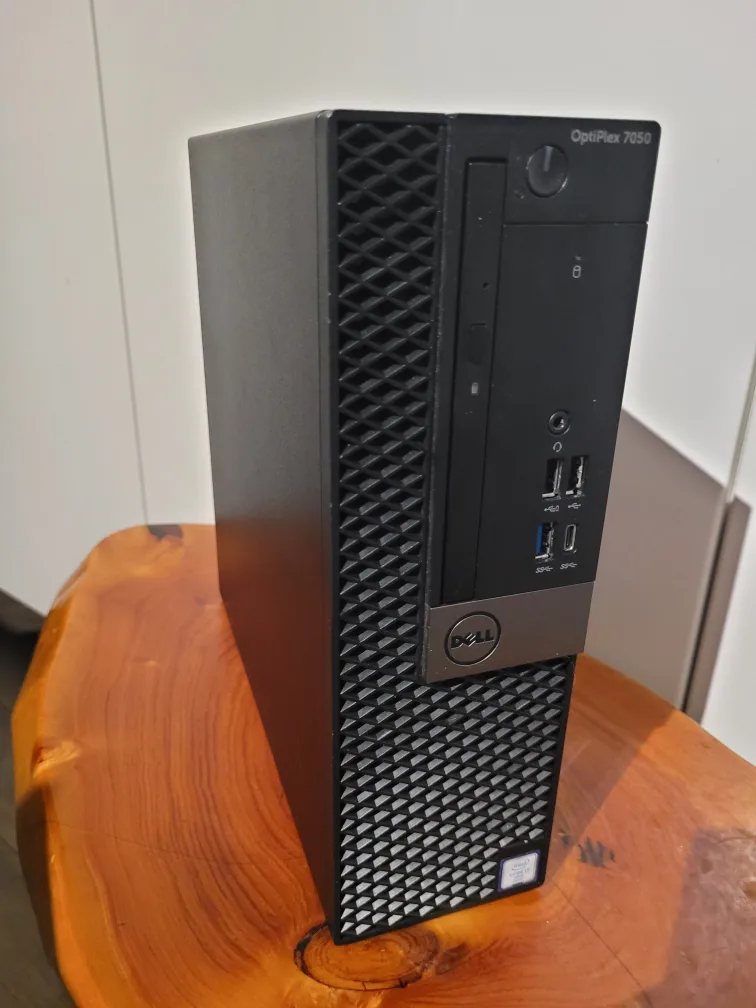 DELL Optiplex 7050 i7-6700, model D113002 thumbnail