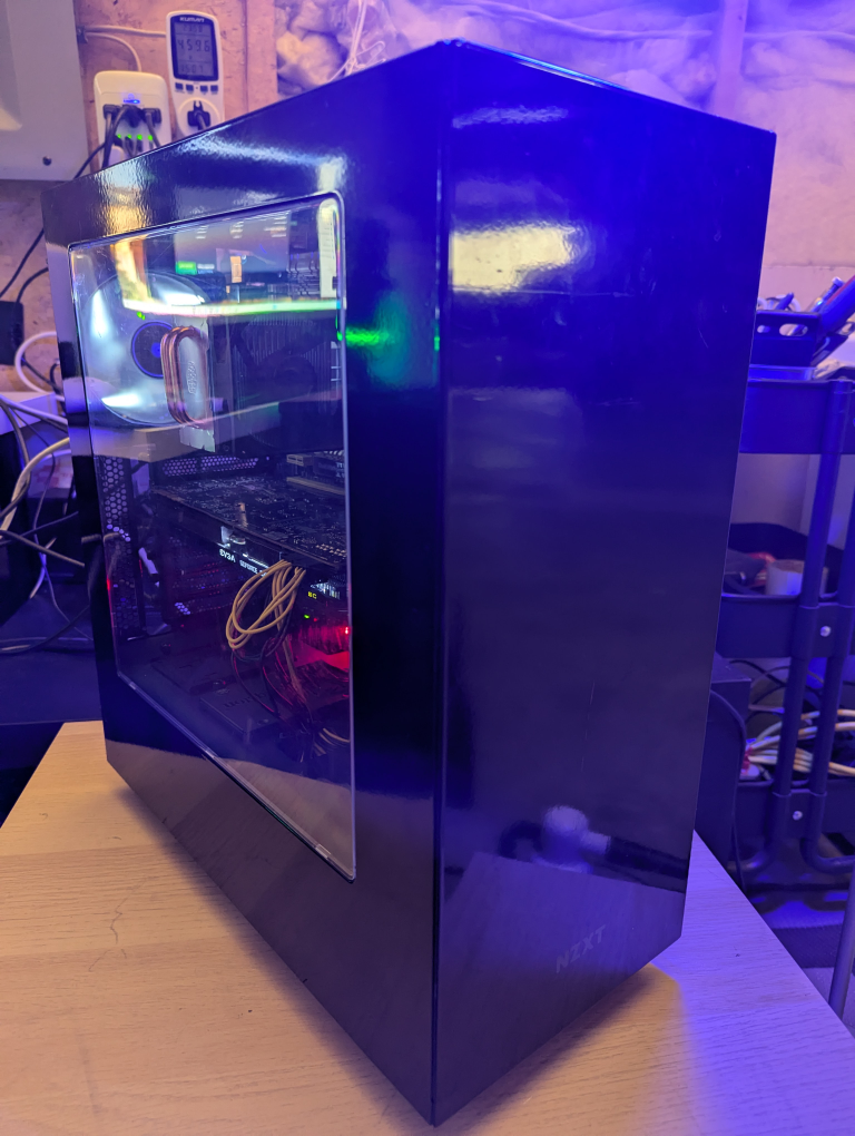 Gaming PC | i7 4770K + 16GB DDR3 + GTX 980 + 120GB SSD + 2TB HDD - photo 2