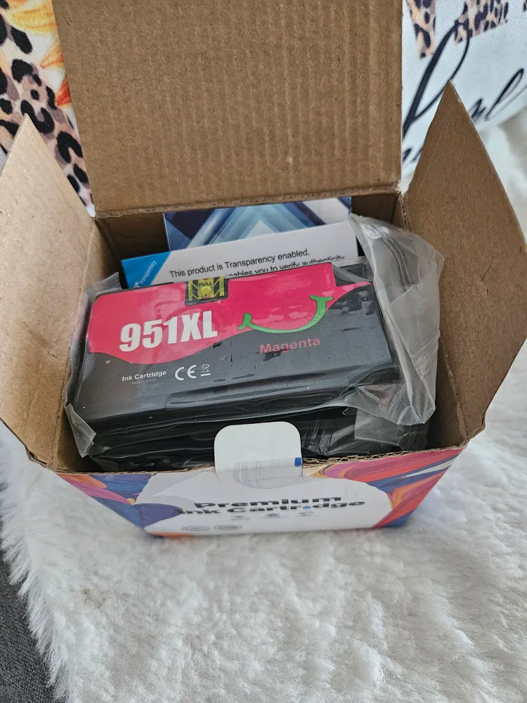 HP 950XL Black & 951 Yellow Ink Cartridges image indicator(10)