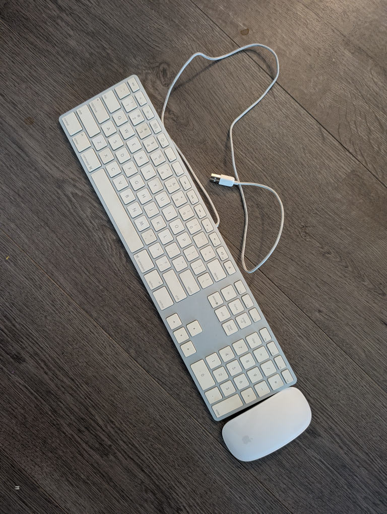 Assorted Items: Organizer, Mouse, Keyboard, Hair Brush, Bidet - photo 2