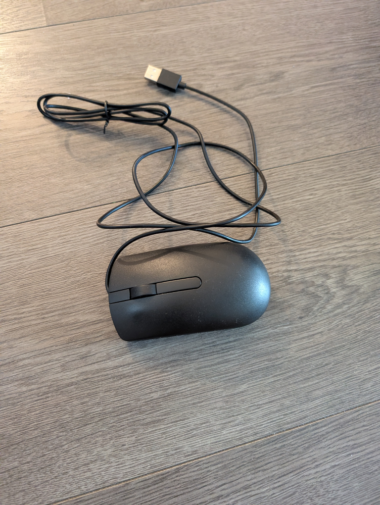Assorted Items: Organizer, Mouse, Keyboard, Hair Brush, Bidet - photo 4