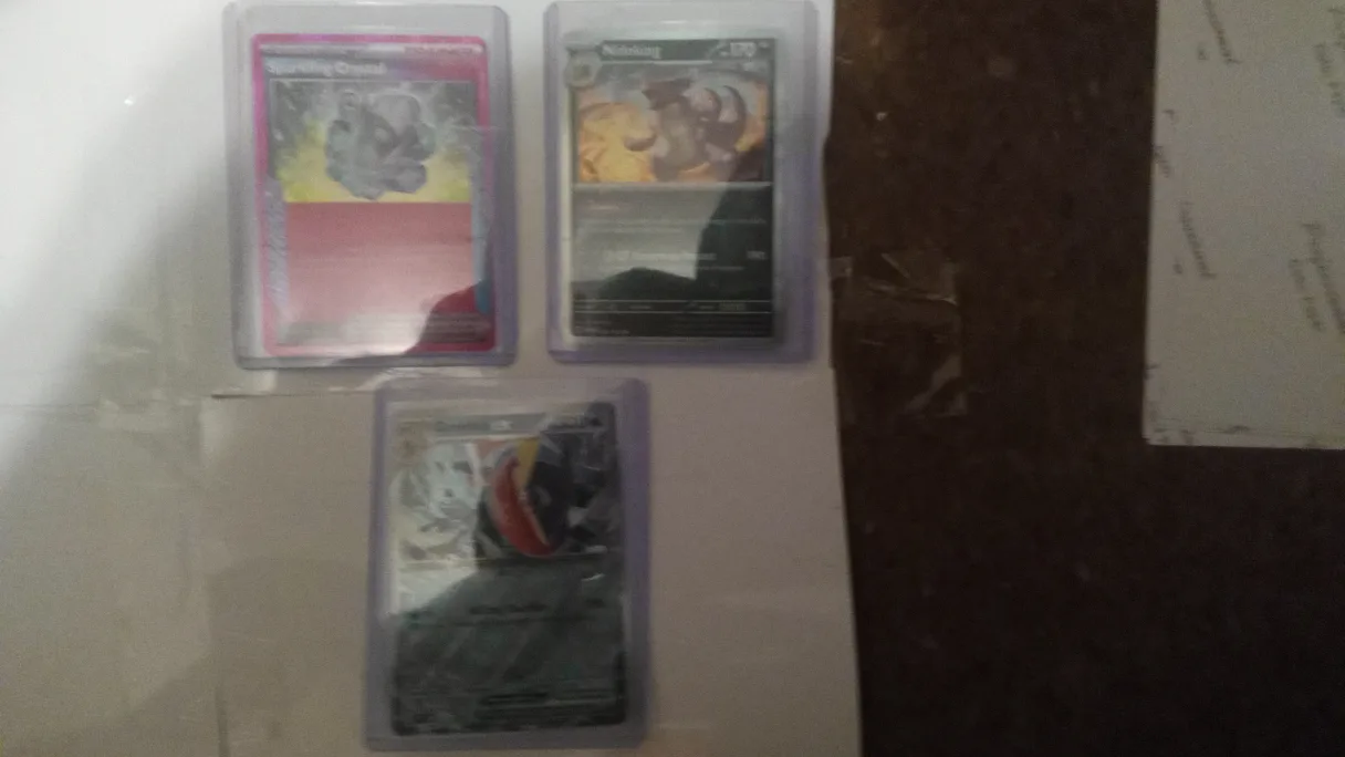 Pokémon Trading Cards - Sparkling Crystal, NidoKing, Greninja thumbnail