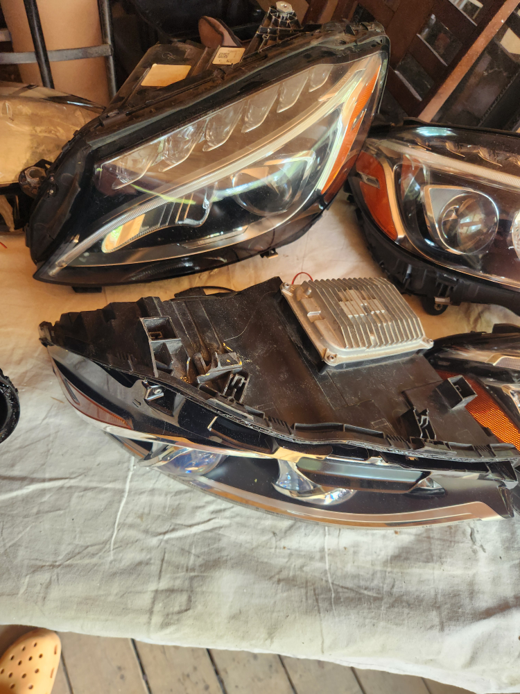 Mercedes-Benz Headlights Parts - photo 5