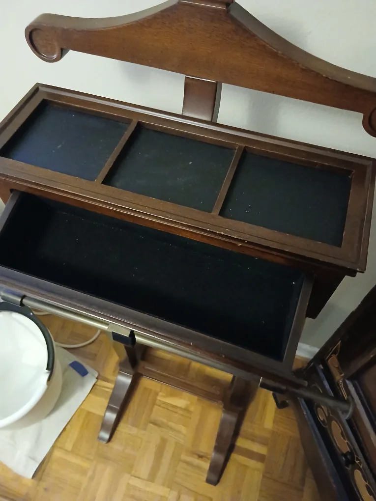 Wooden Valet Stand with Drawer image indicator(2)