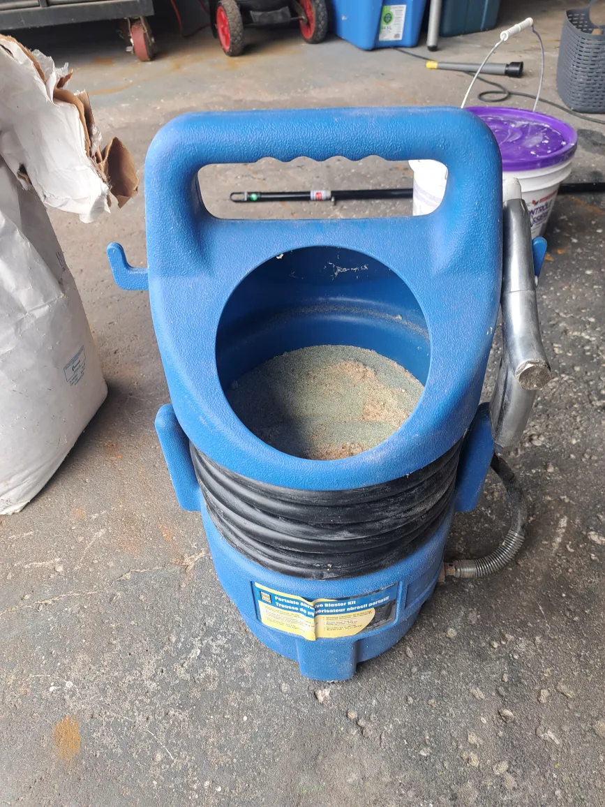 Portable Abrasive Blaster Kit image indicator(2)