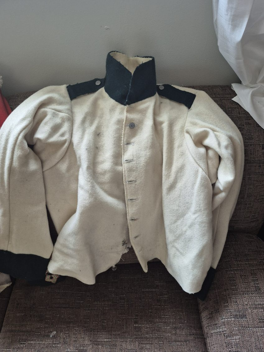 British Military 1812 Red Coats - photo 2