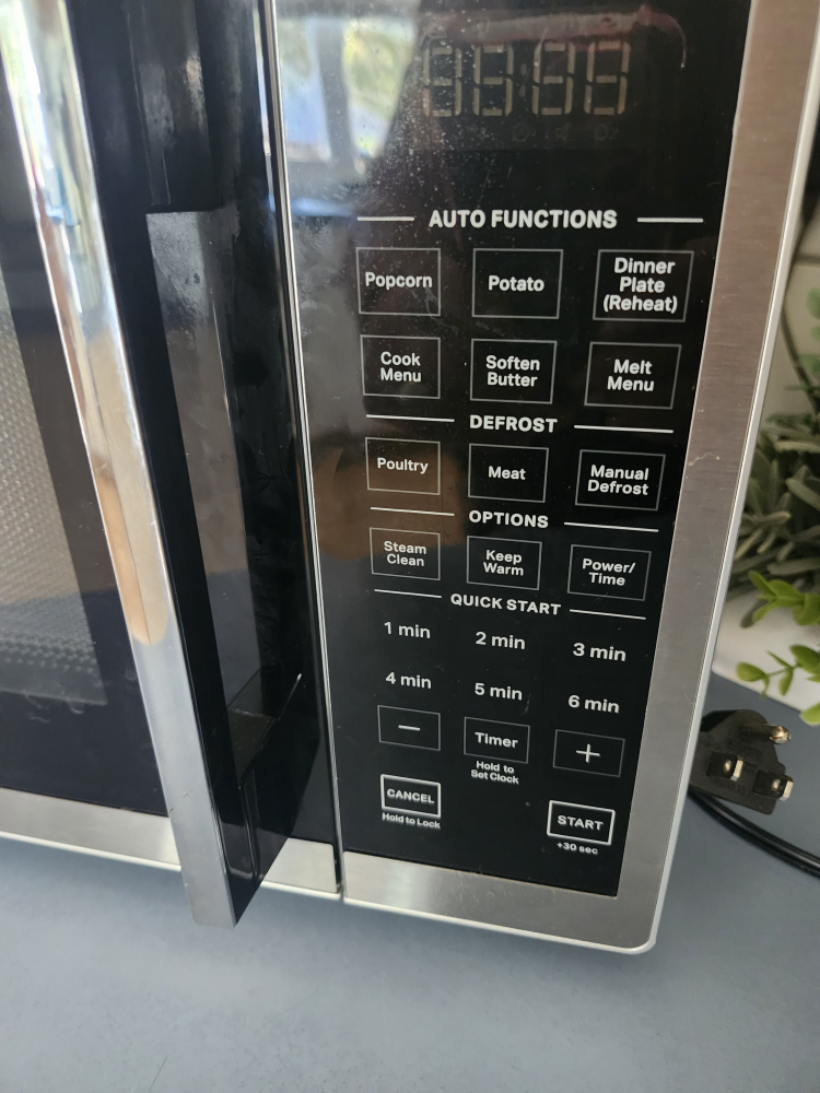 Whirlpool Small Microwave Oven - photo 2