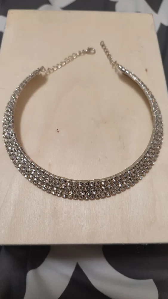 Sparkly Silver Rhinestone Choker Necklace thumbnail
