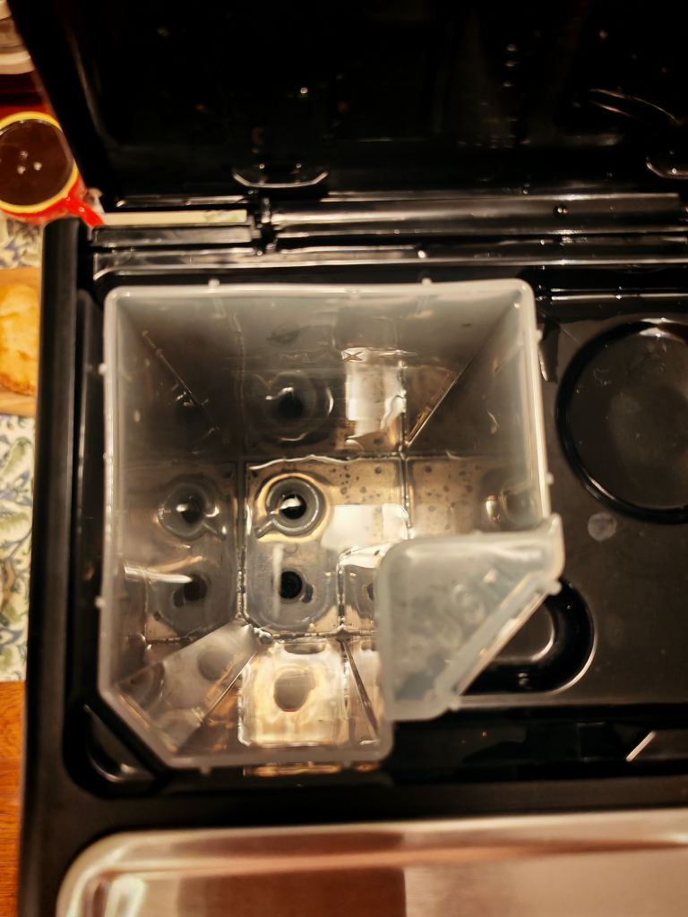 Delonghi Espresso Machine - photo 4