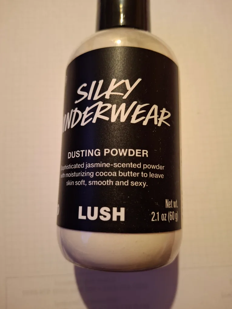 Lush Silky Underwear Dusting Powder 60g thumbnail