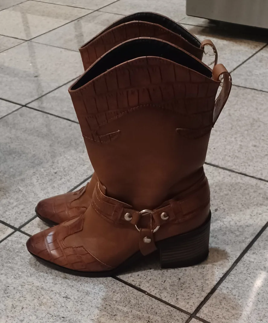Julietta Brown Leather Cowboy Boots thumbnail