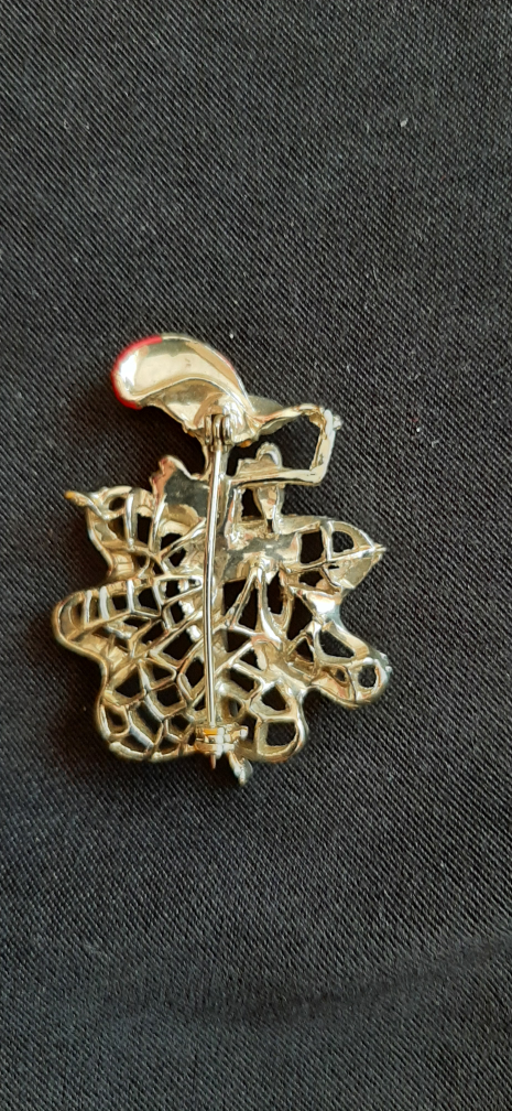 Vintage Mardi Gras Can-Can Dancing Girl Brooch - photo 3