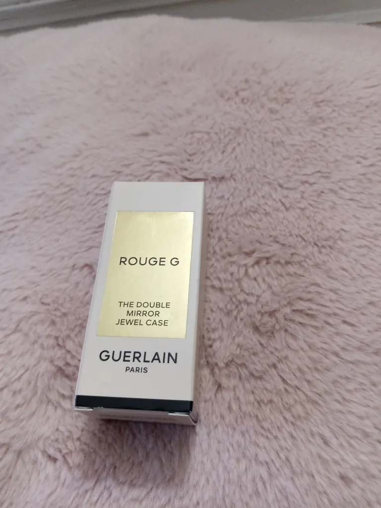 Guerlain Rouge G Double Mirror Jewel Case thumbnail