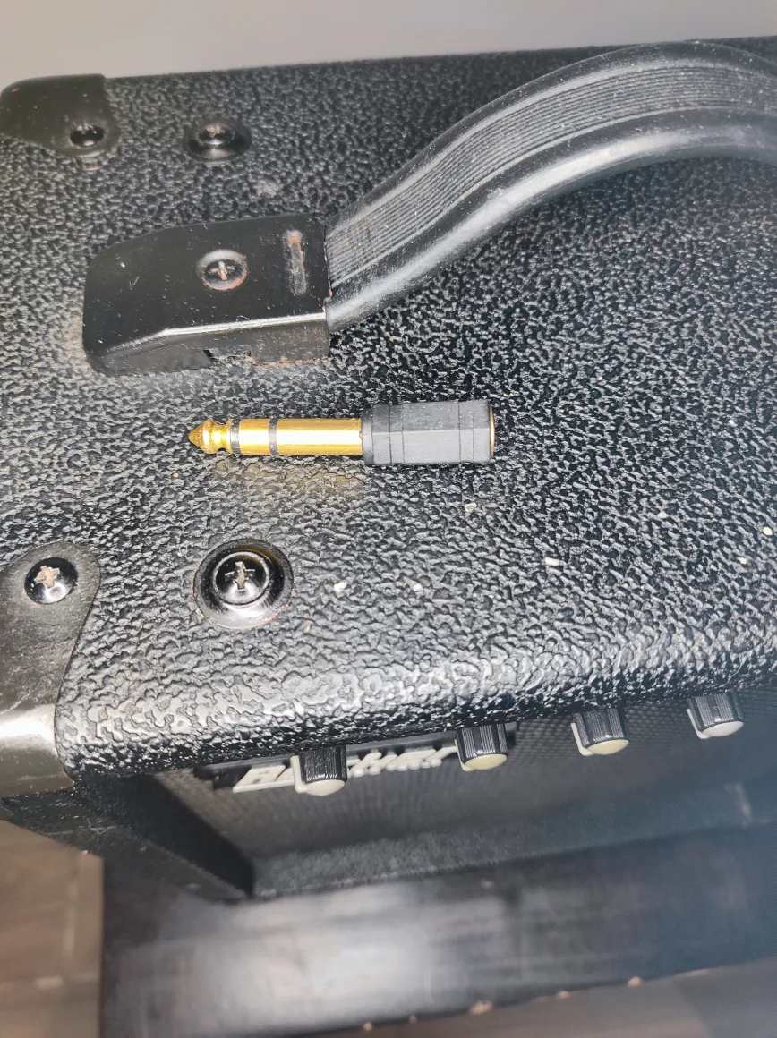 Rocker RX-100 Guitar Amplifier image indicator(6)