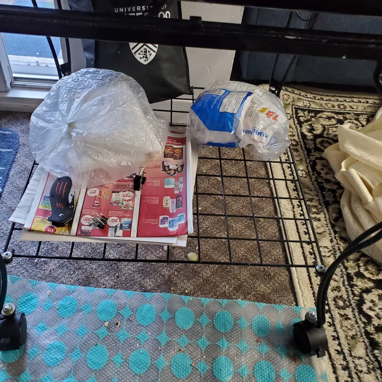 Bird Cage with Stand & Accessories image indicator(3)