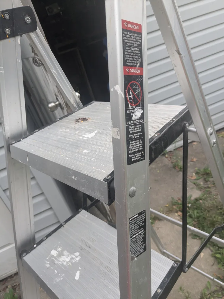 Aluminum Ladders image indicator(6)