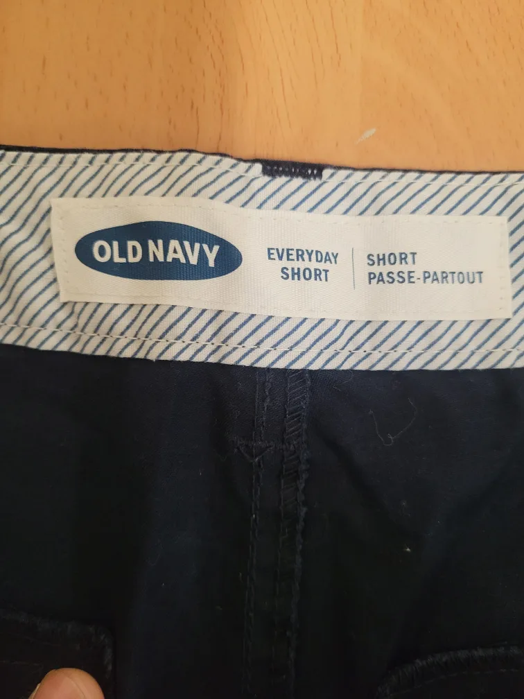 Old Navy Short-size 4 image indicator(2)