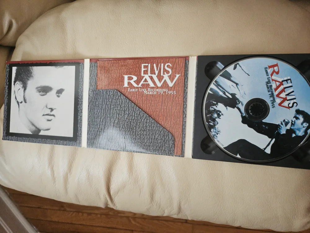 Elvis RAW Early Live Recording March 19, 1955 image indicator(3)