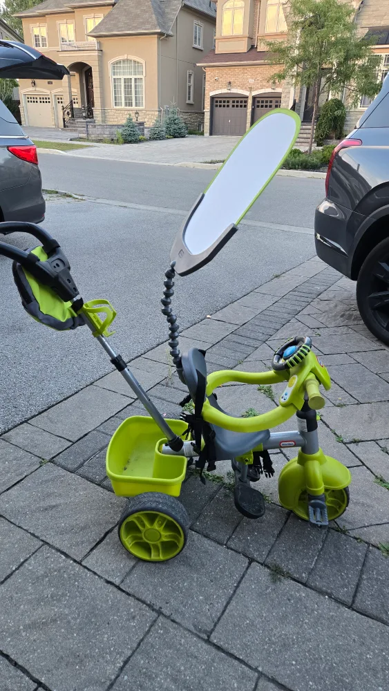 Little Tikes 4-in-1 Trike - Green image indicator(2)