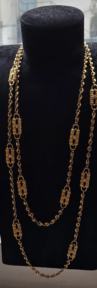 Vintage JBK Gold Tone Chain Necklace image indicator(5)