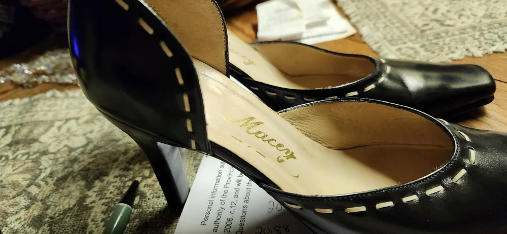 Macey Black Heels Size 8.5 thumbnail