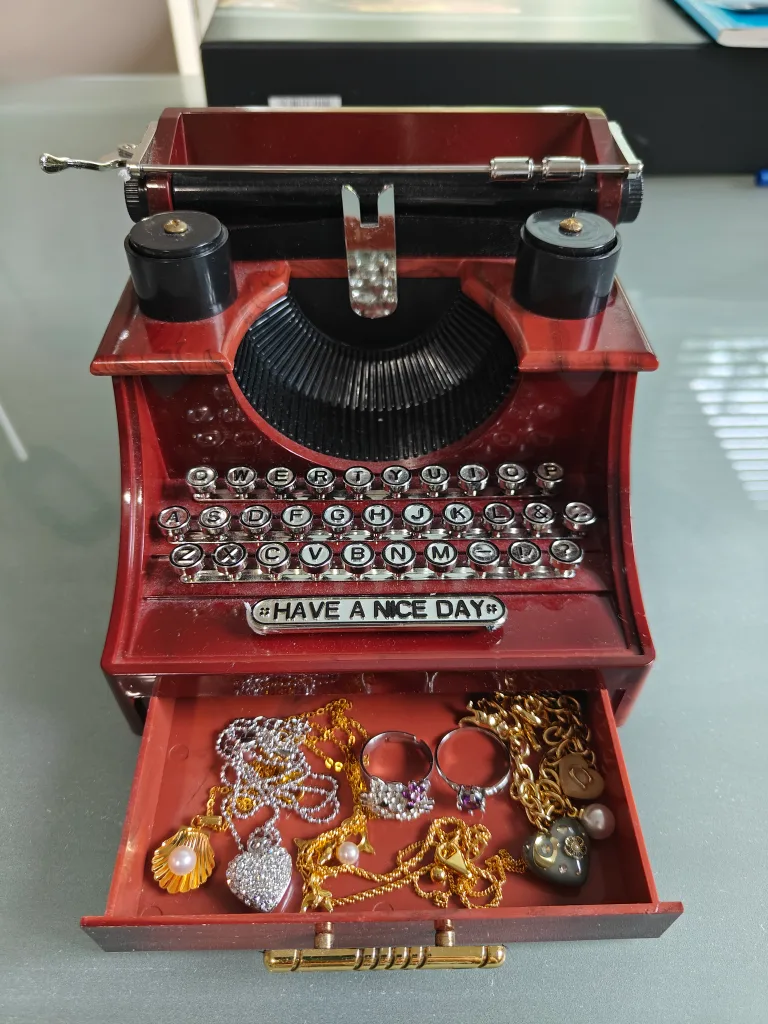 Mini Typewriter Toy with Jewelry Included 💖🧡 thumbnail